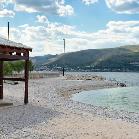 In Arbanija With Bubble Bath Lejlighed Trogir