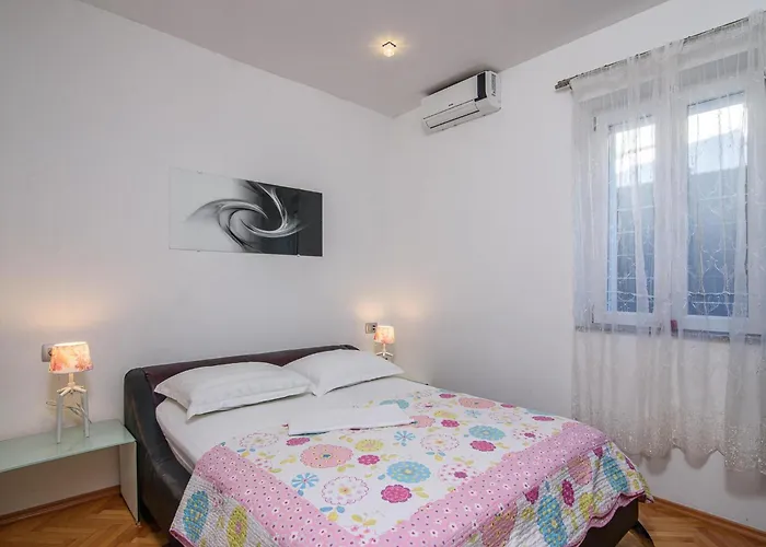 In Arbanija With Bubble Bath