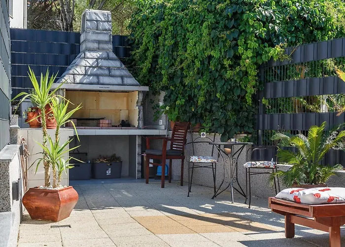 In Arbanija With Bubble Bath Apartman *